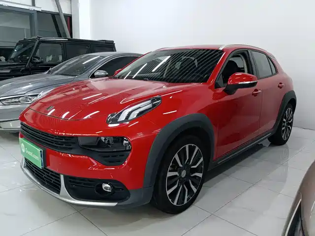 Lynk & Co 02