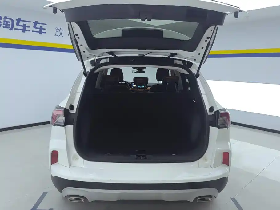 Ford Escape — миниатюра 4