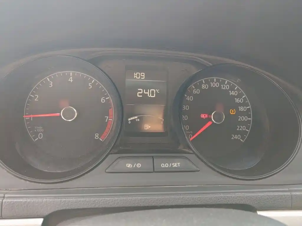 Volkswagen Lavida — миниатюра 4