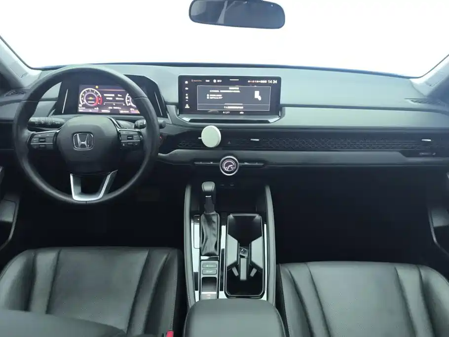 Honda Accord — миниатюра 12