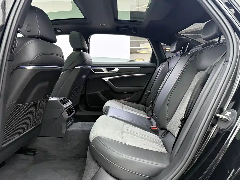 Audi A6L — миниатюра 6