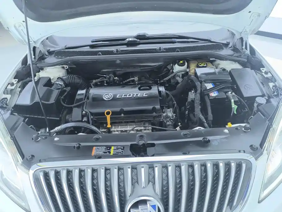 Buick Excelle — миниатюра 10