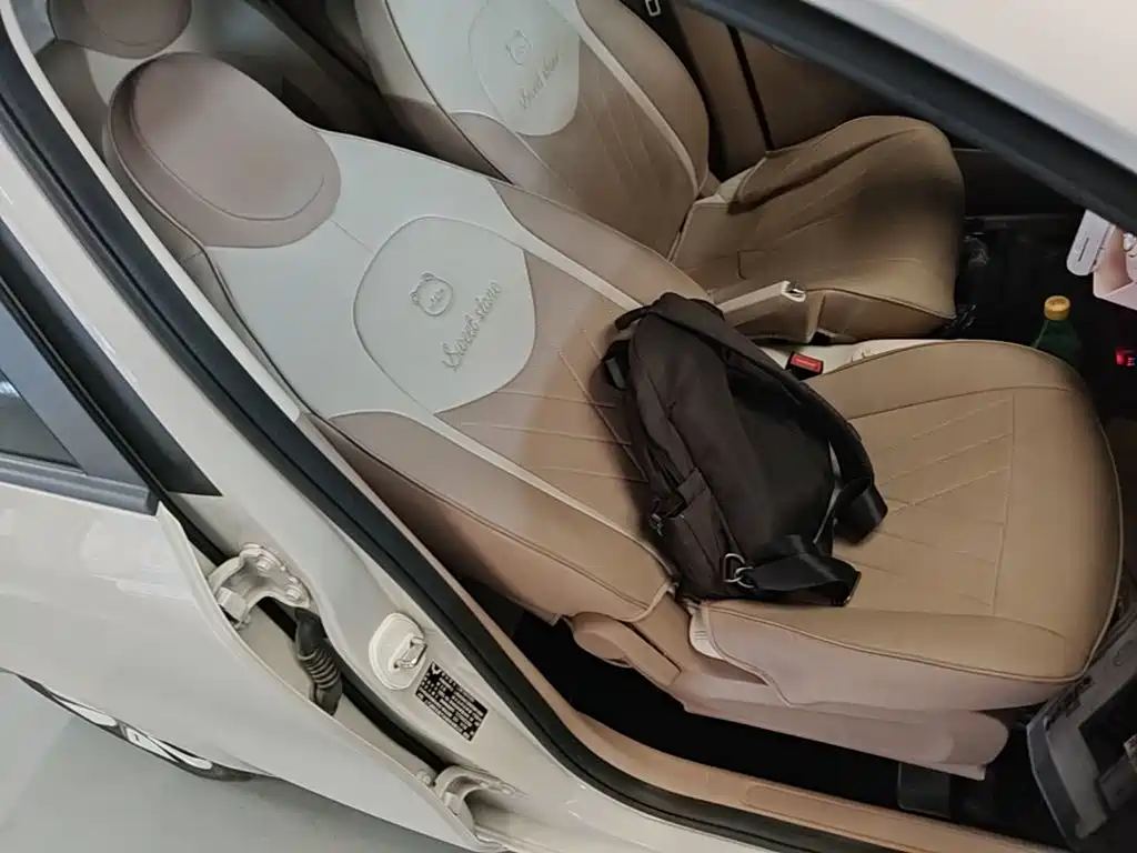 Wuling MINIEV — миниатюра 25
