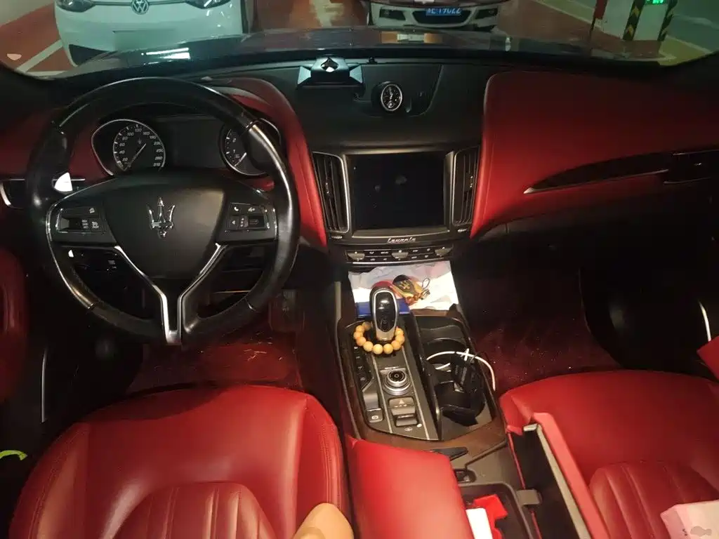 Maserati Levante — миниатюра 6