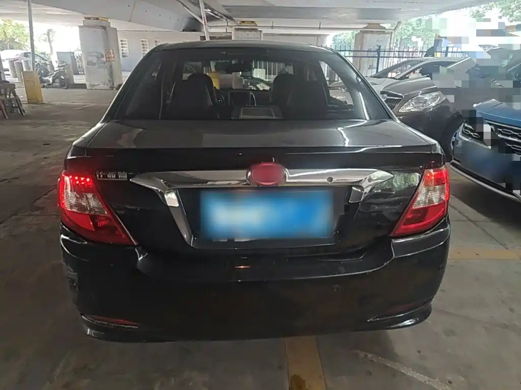 BYD F3 — миниатюра 6