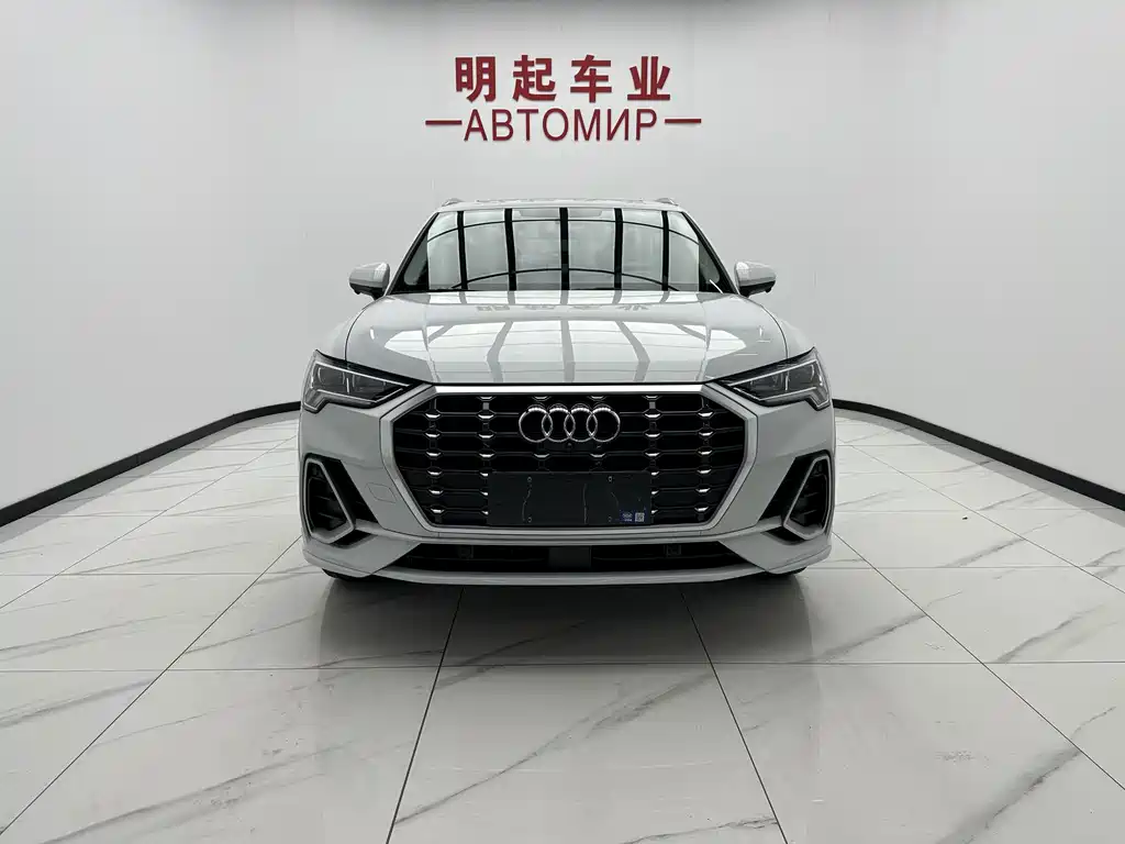 Audi Q3 — миниатюра 2