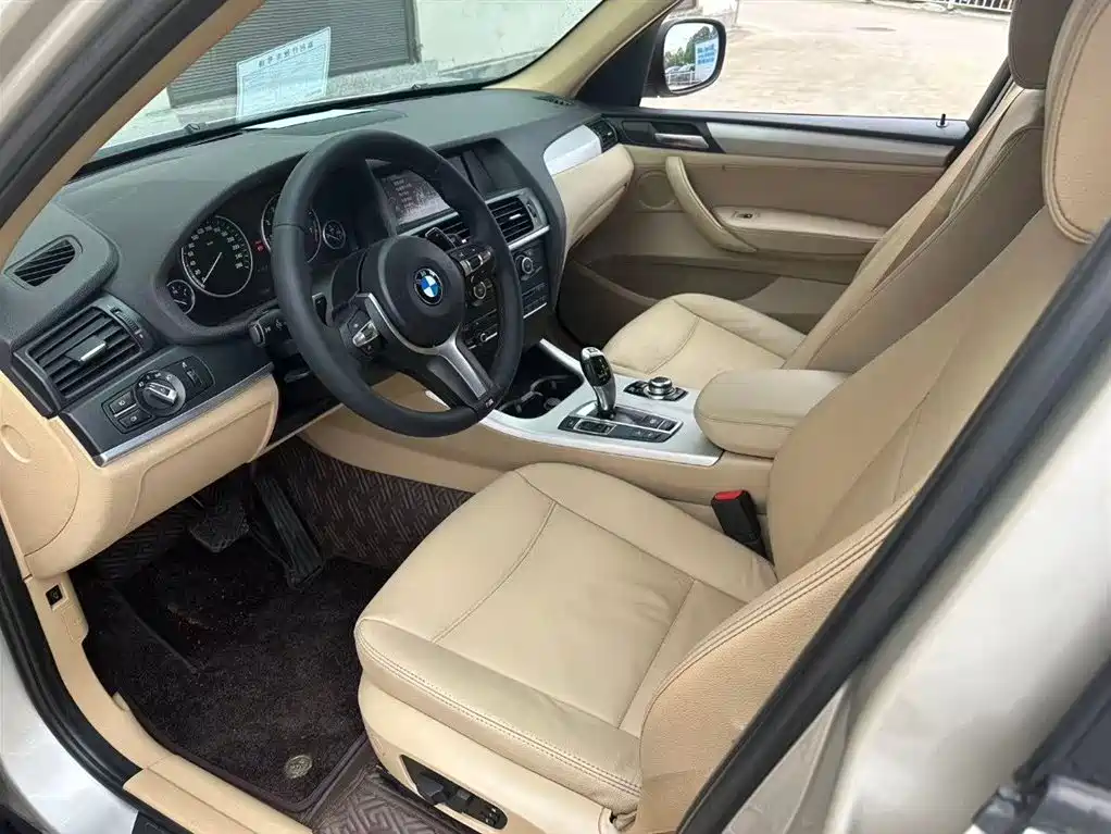 BMW X3 2013 xDrive28i Lead