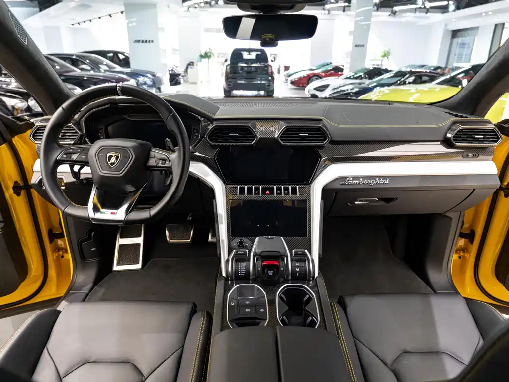 Lamborghini Urus — миниатюра 4