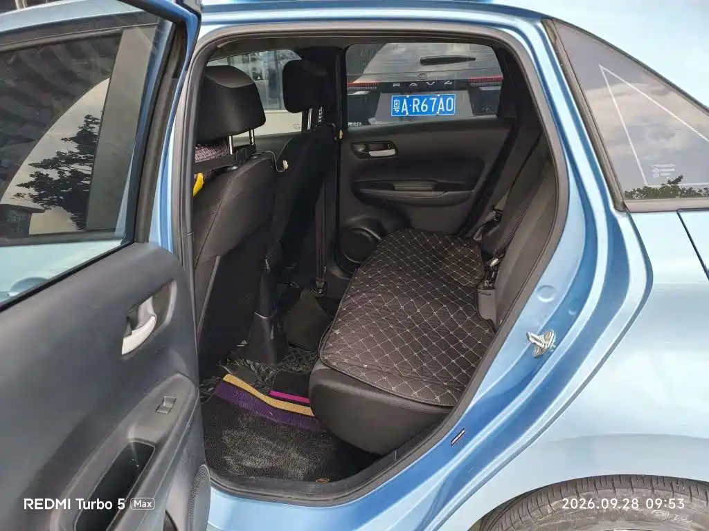 Honda Fit — миниатюра 7