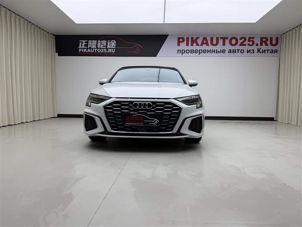 Audi A3 1.4 л 2022 г. Белый, пробег 23700 км