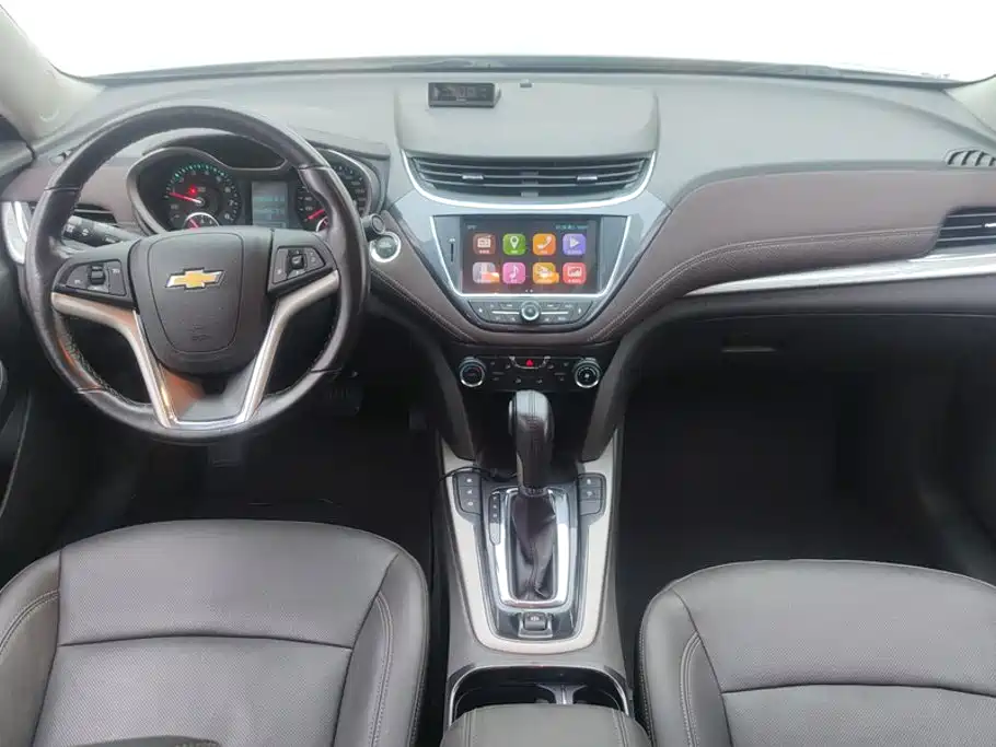 Chevrolet Malibu — миниатюра 12