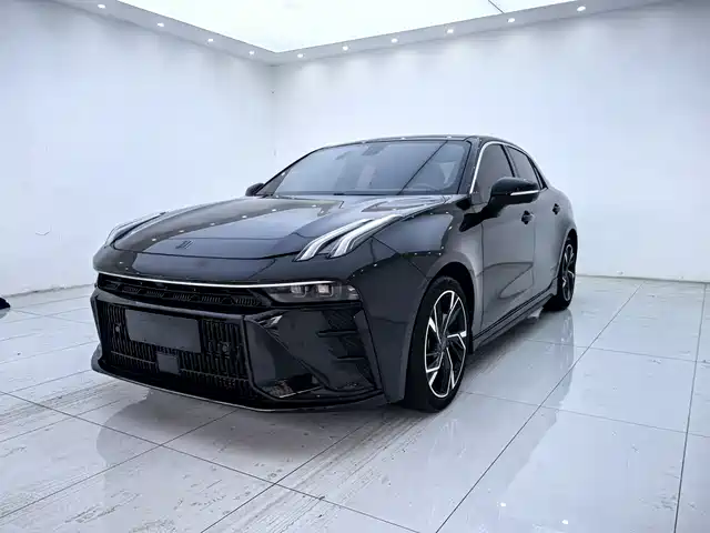 2023 Lynk & Co 03