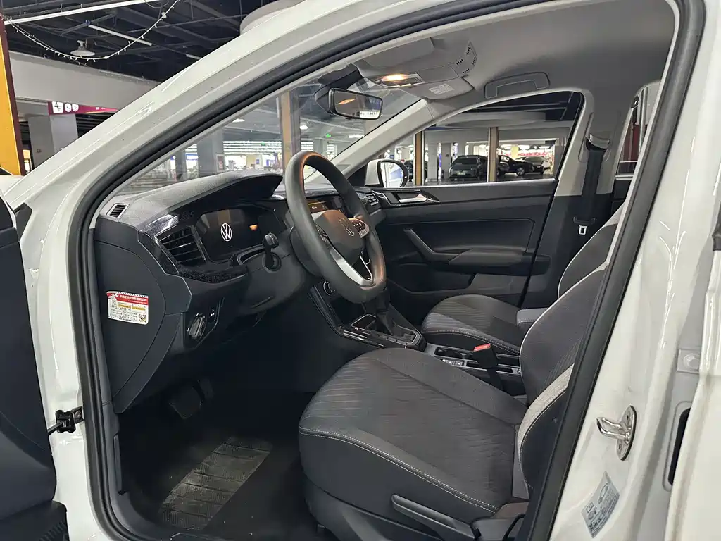 Volkswagen Lavida — миниатюра 7