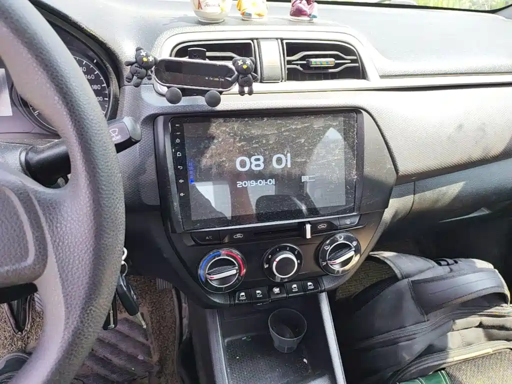 Hyundai Verna - фото 13