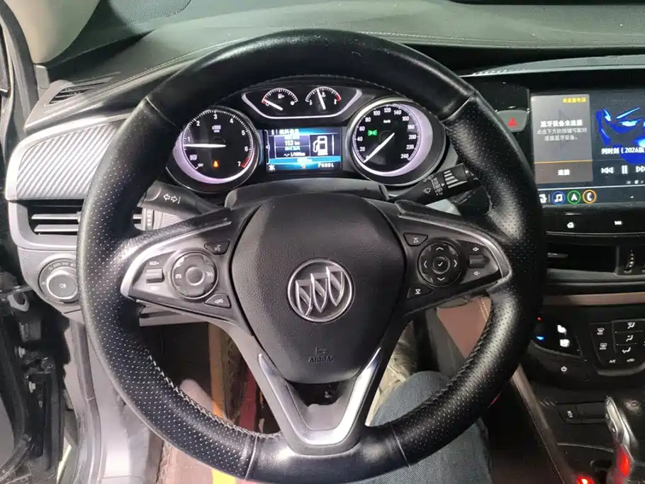 Buick Envision Plus — миниатюра 15