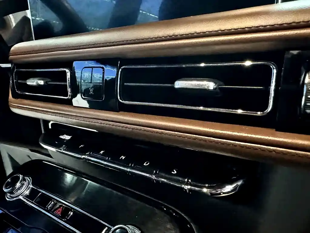 Lincoln Nautilus 2.7T 4WD Premium Shine Edition, фото 16