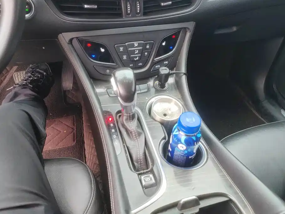 Buick Envision Plus — миниатюра 16