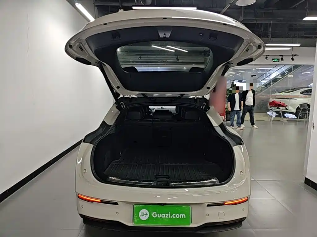 Zeekr 007GT — миниатюра 19