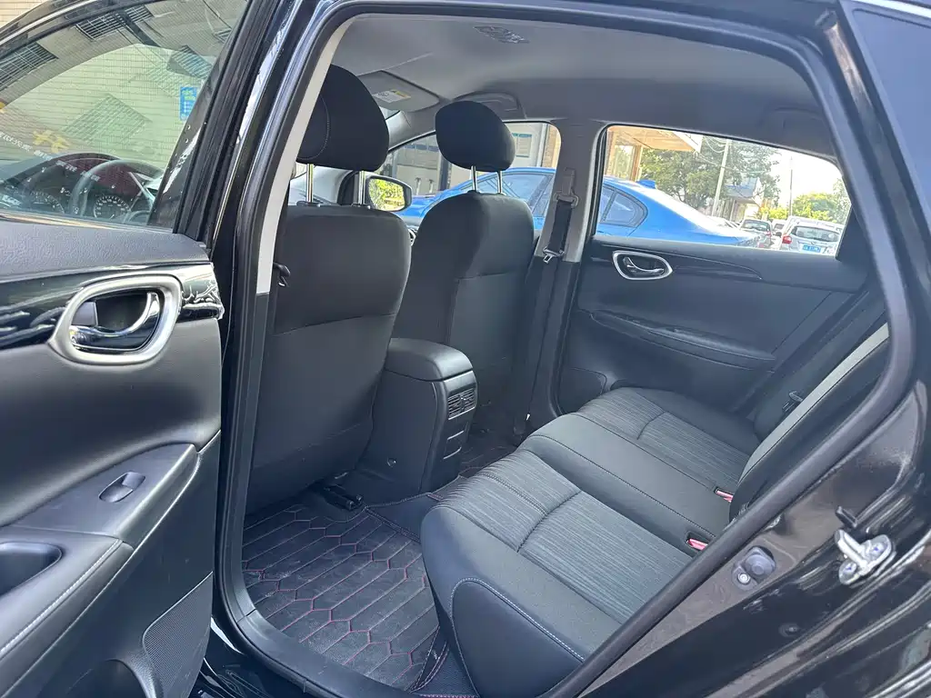 Nissan Sylphy — миниатюра 7