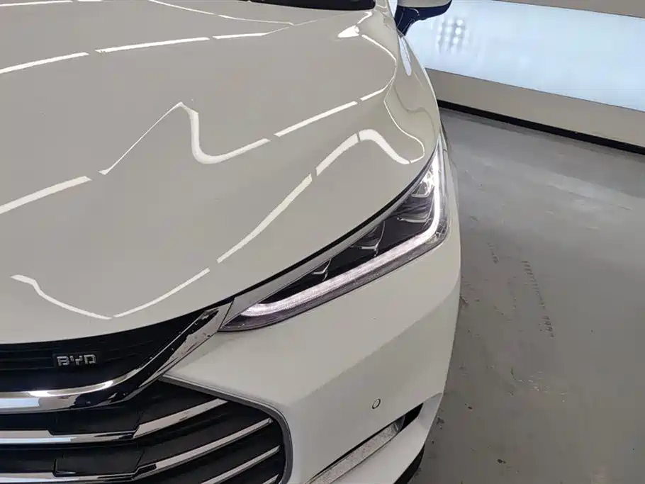 BYD Tang 2018 2.0T AT Luxury 5 мест V