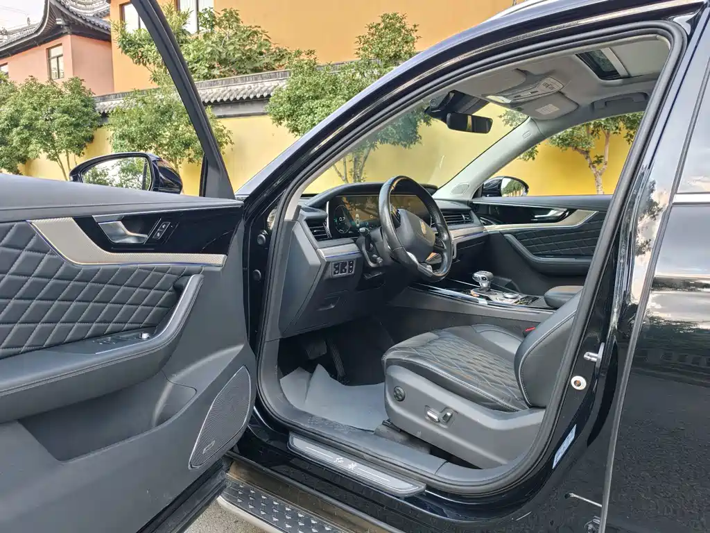 Hongqi Hongqi HS5 — миниатюра 7