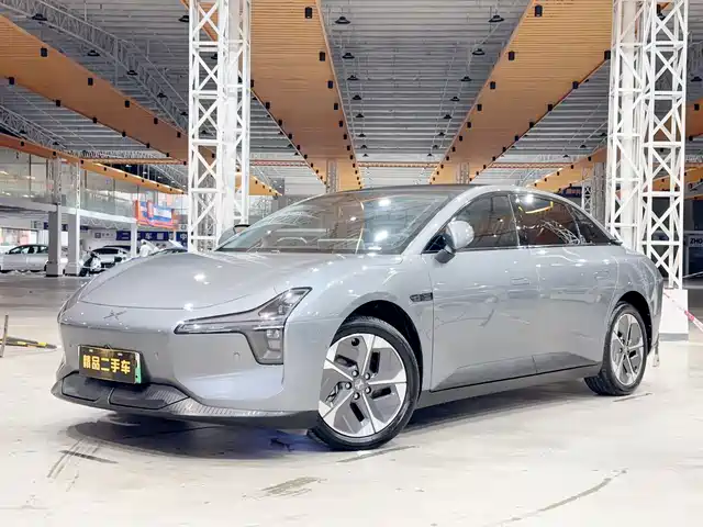 2025 Xpeng Mona M03
