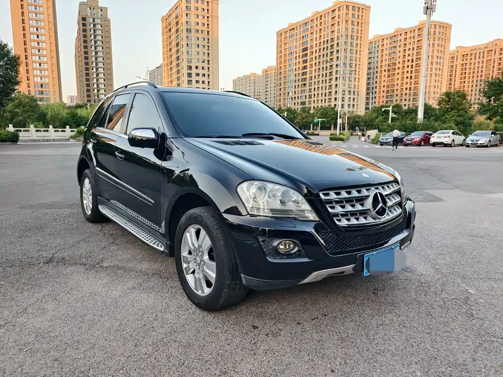 Mercedes-Benz M-Class — миниатюра 3