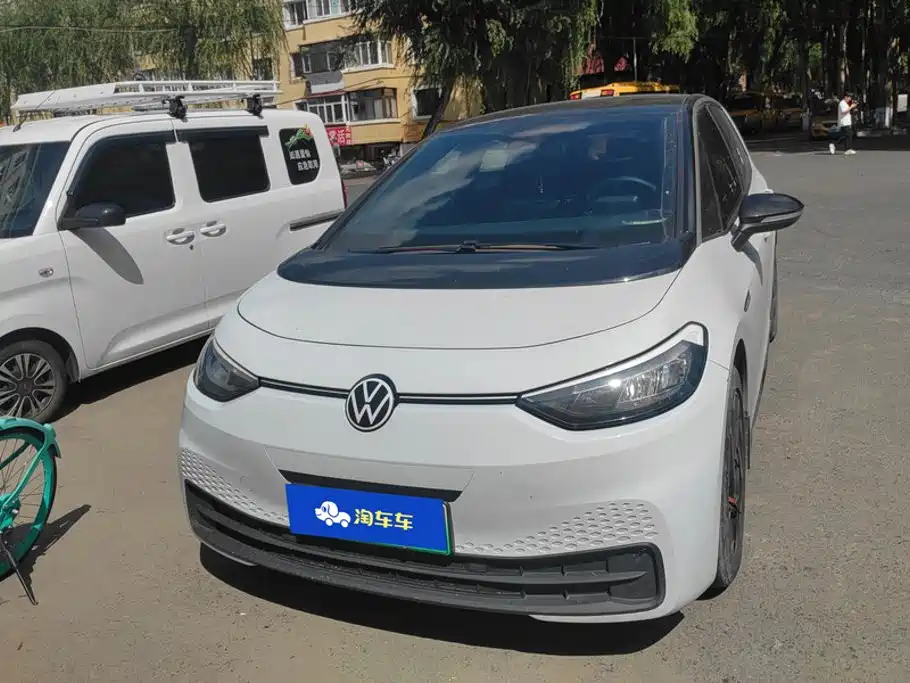 Volkswagen ID.3 — миниатюра 2