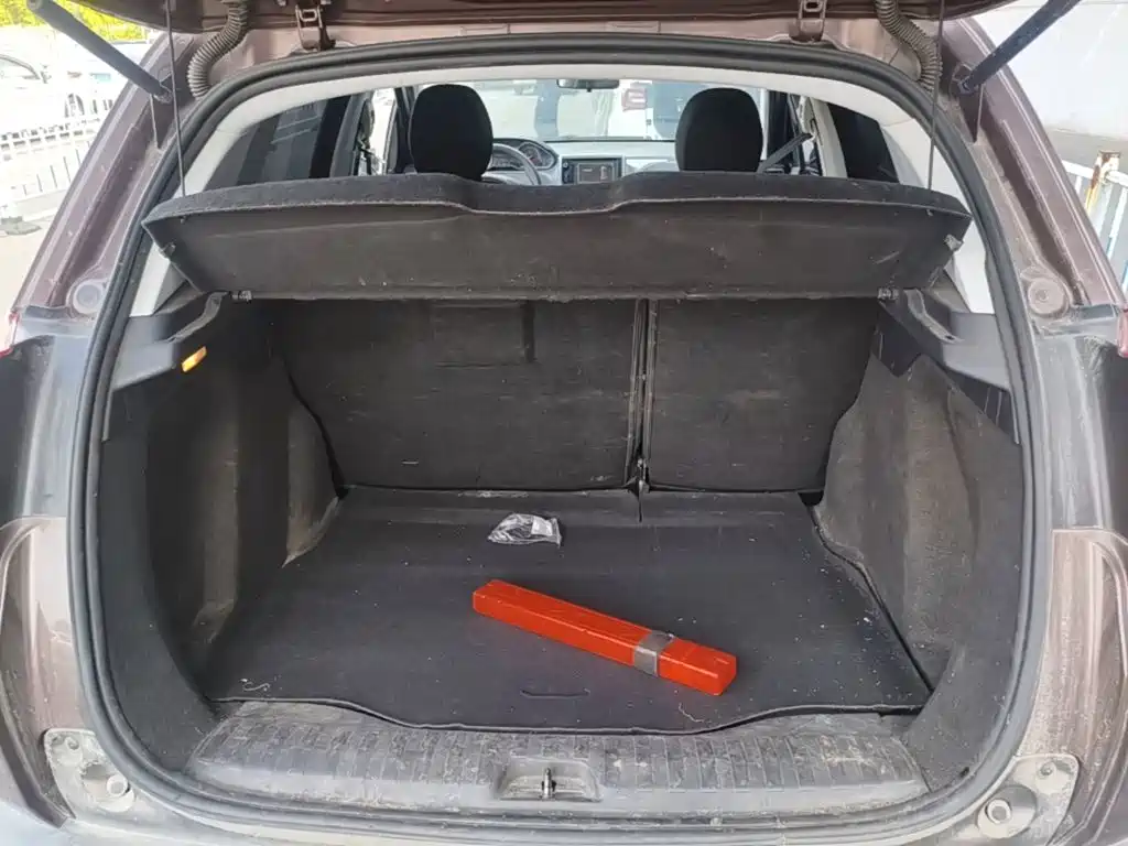 Peugeot 2008 — миниатюра 19