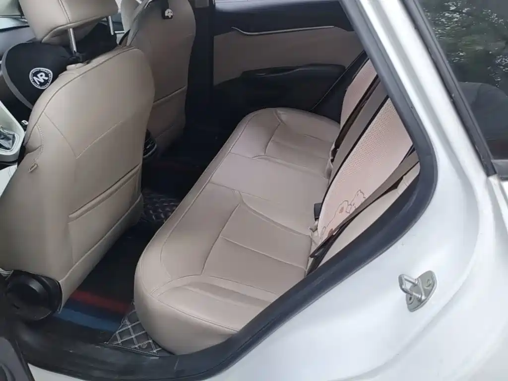 Buick Excelle — миниатюра 17