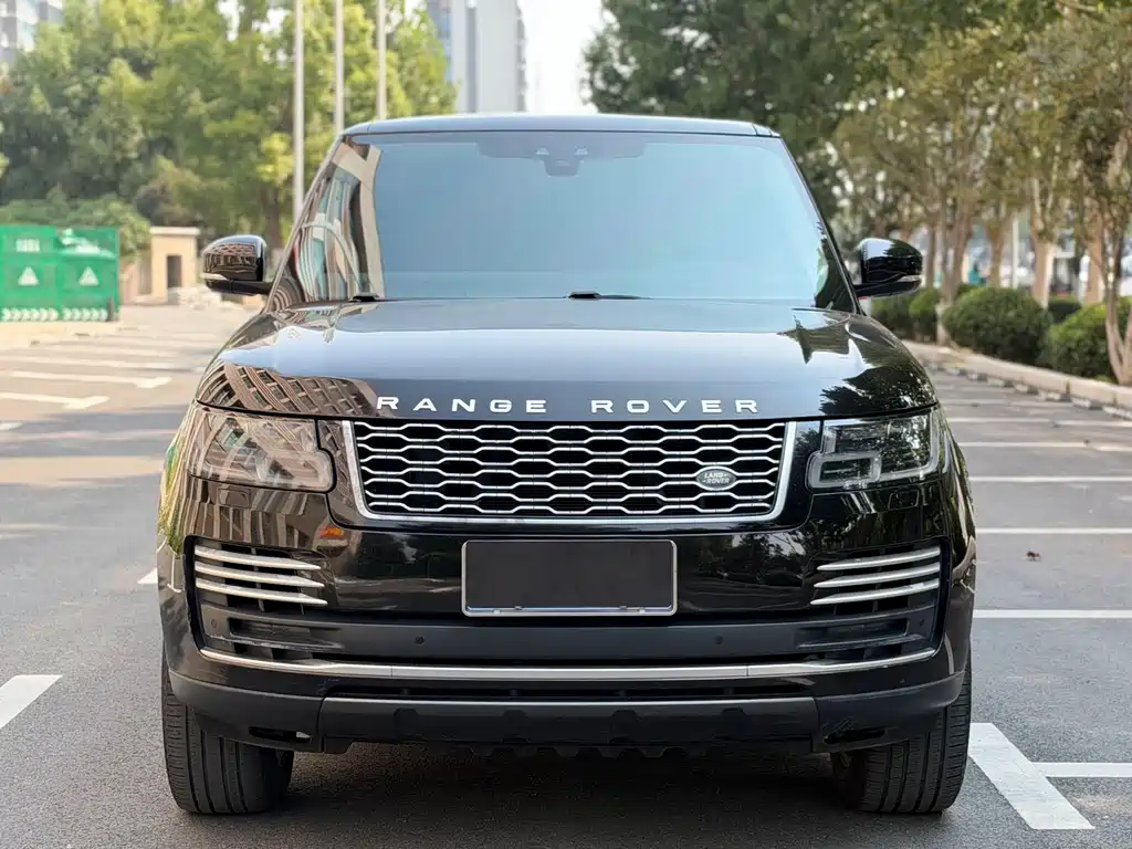 Land Rover Range Rover — миниатюра 2