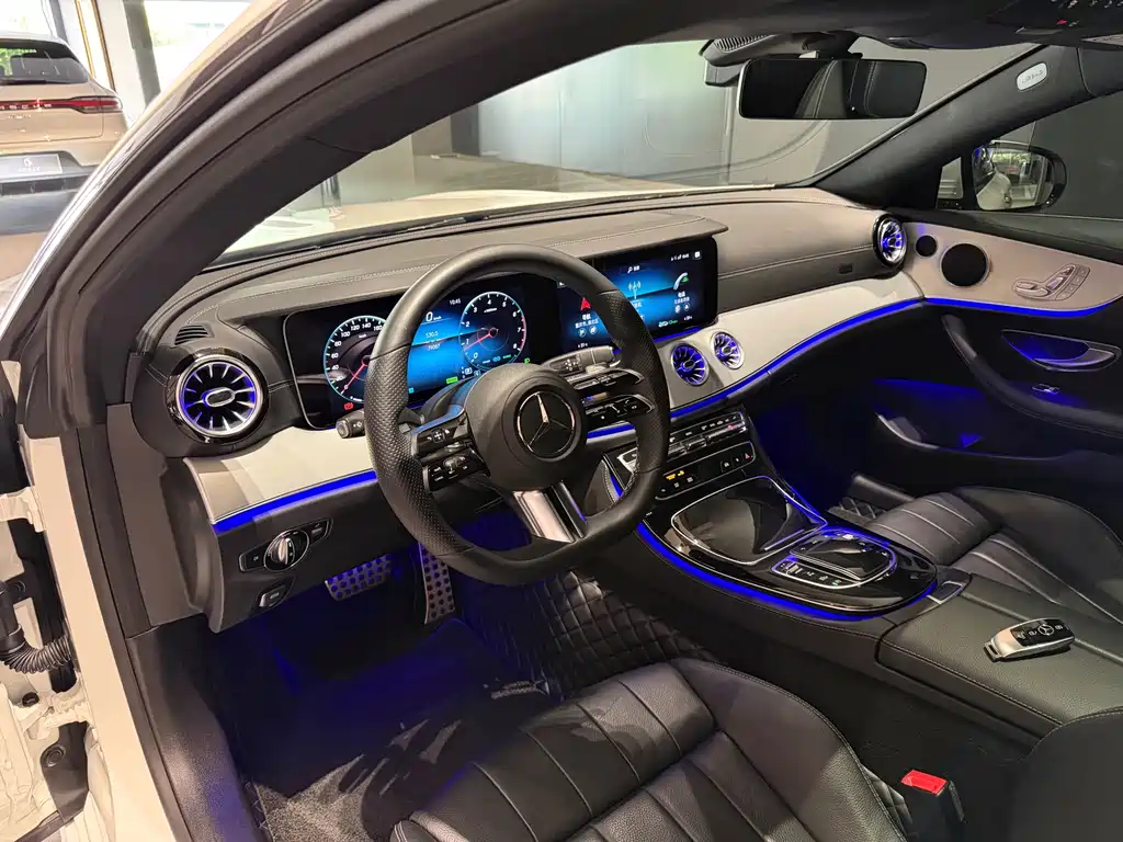 Mercedes-Benz E-Class (Import) — миниатюра 7