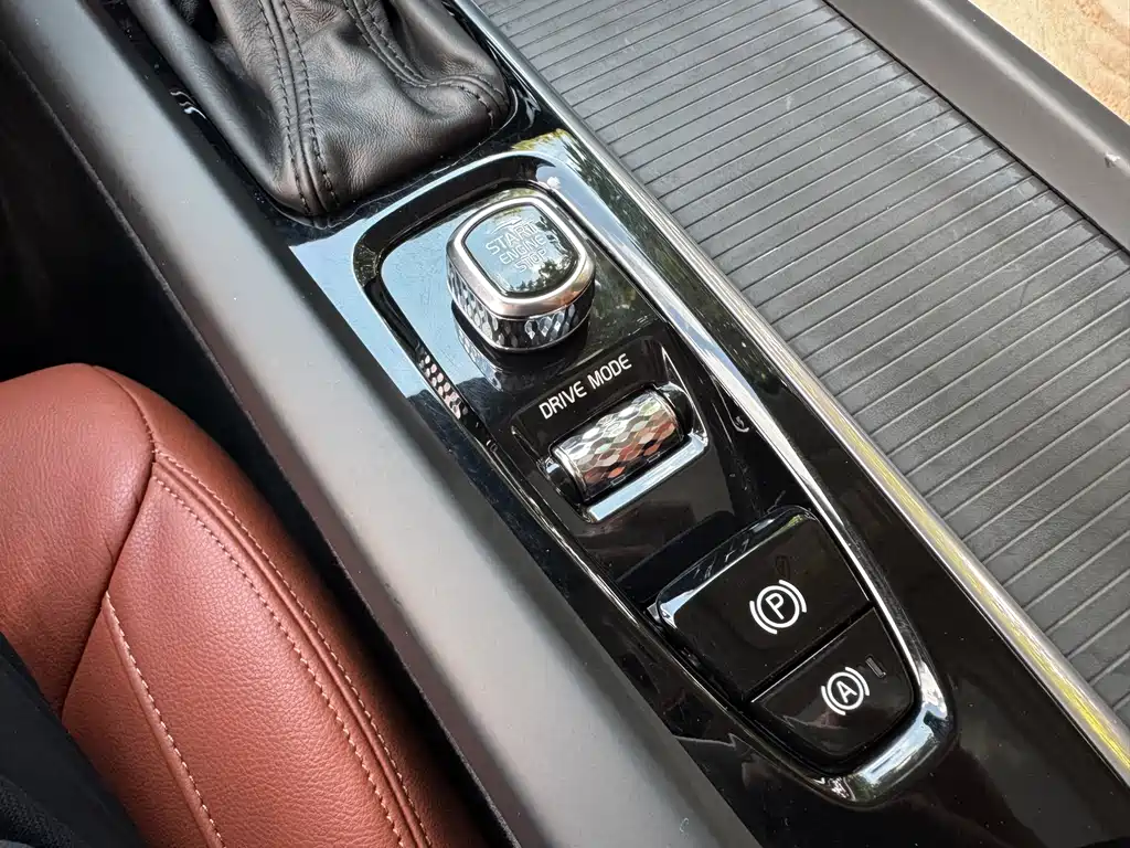 Volvo S60 — миниатюра 34