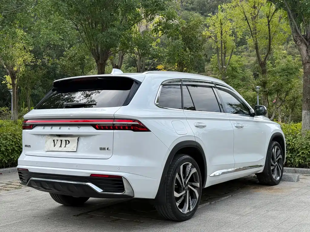 Geely Xingyue L — миниатюра 27