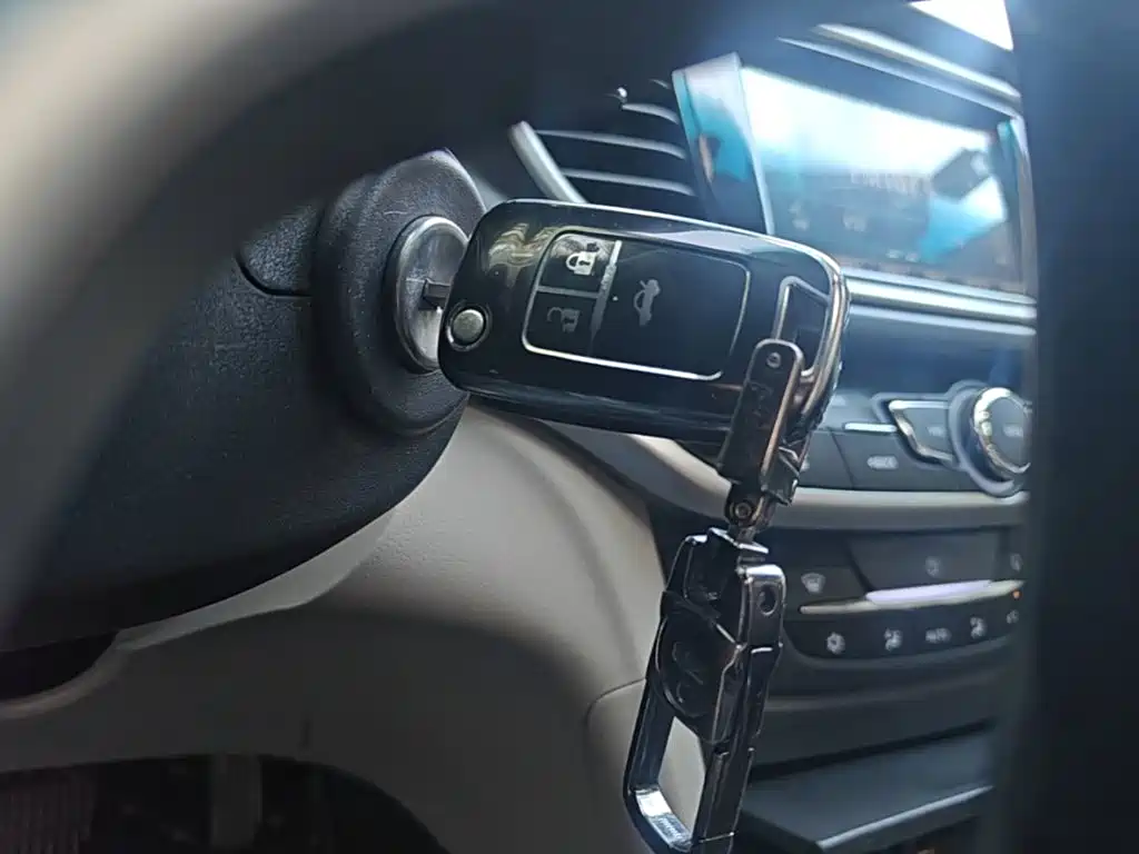 Buick Excelle — миниатюра 9