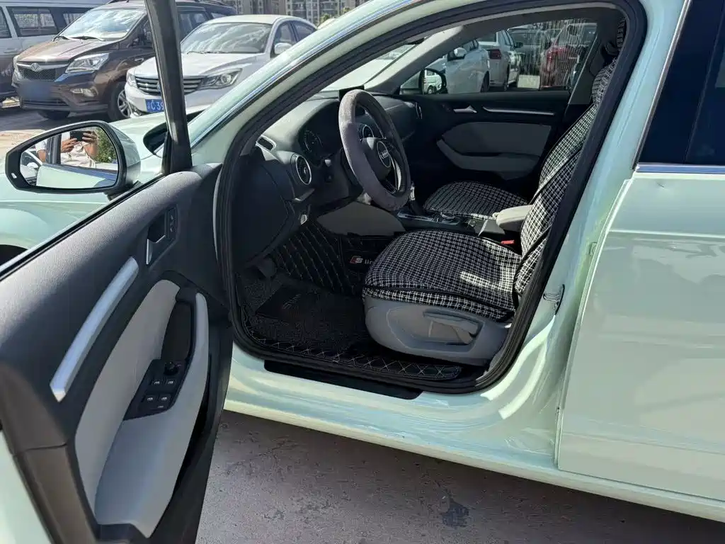 Audi A3 — миниатюра 19