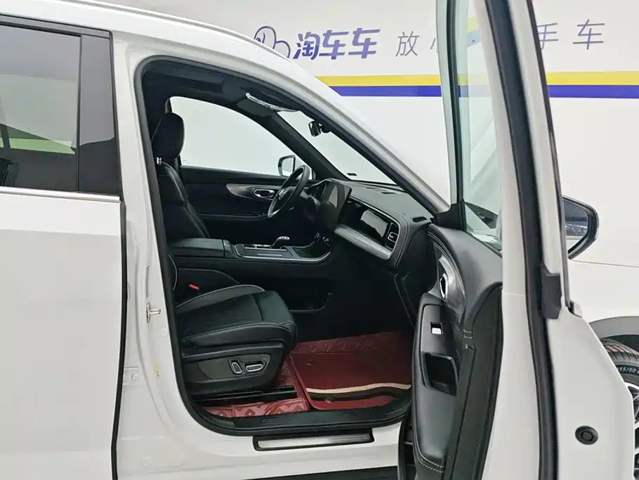 GAC Motor Trumpchi GS8 — миниатюра 8