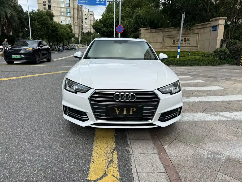 Audi A4L — миниатюра 2