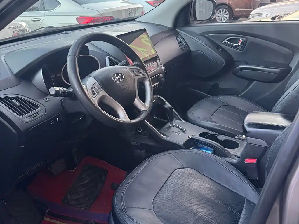 Hyundai ix35 — миниатюра 5