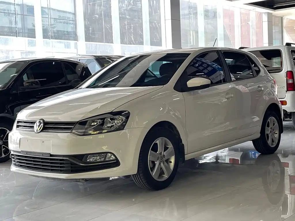 Купить Volkswagen Polo