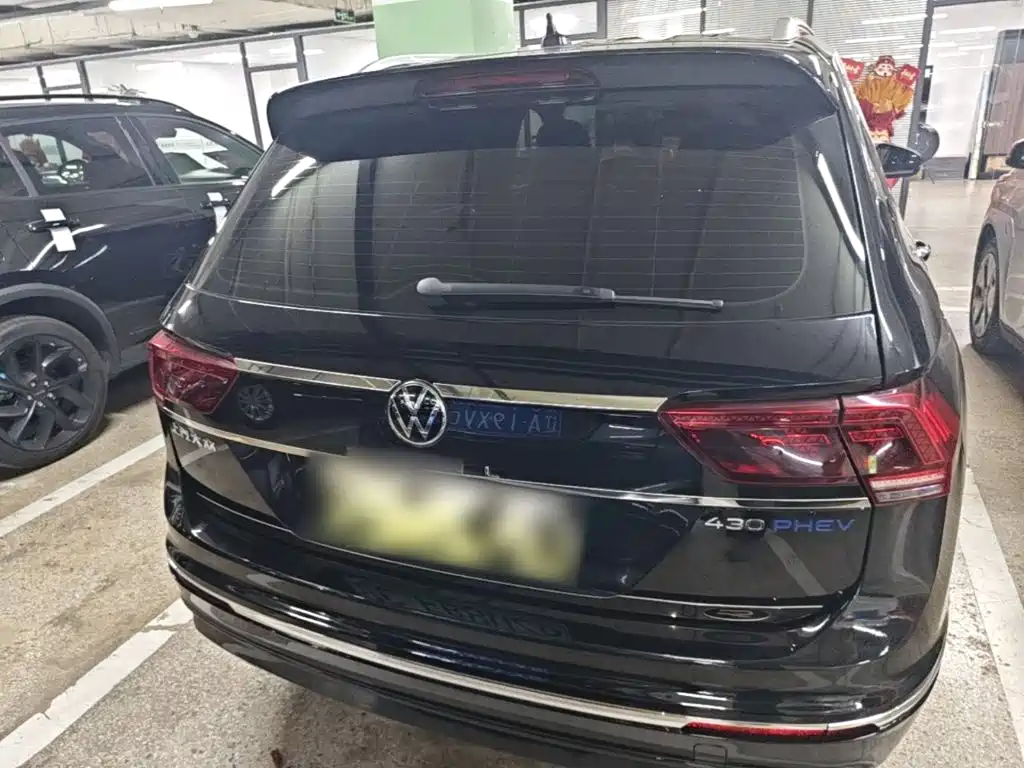 Volkswagen Tiguan L PHEV — миниатюра 6
