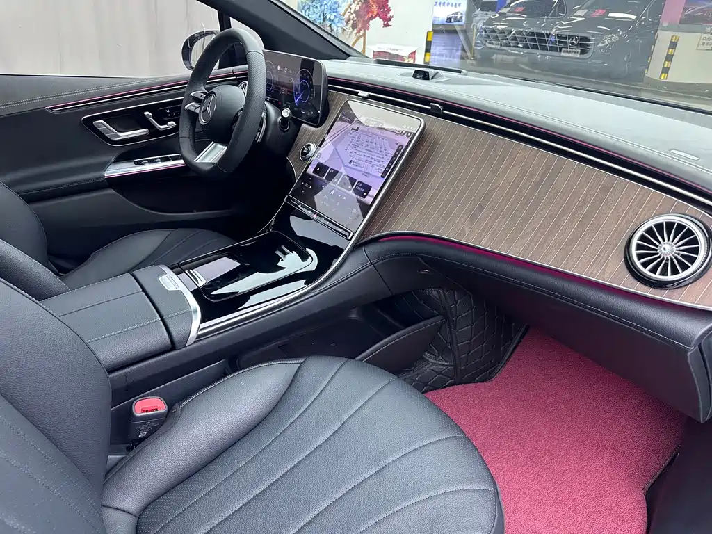 Mercedes-Benz EQE — миниатюра 10