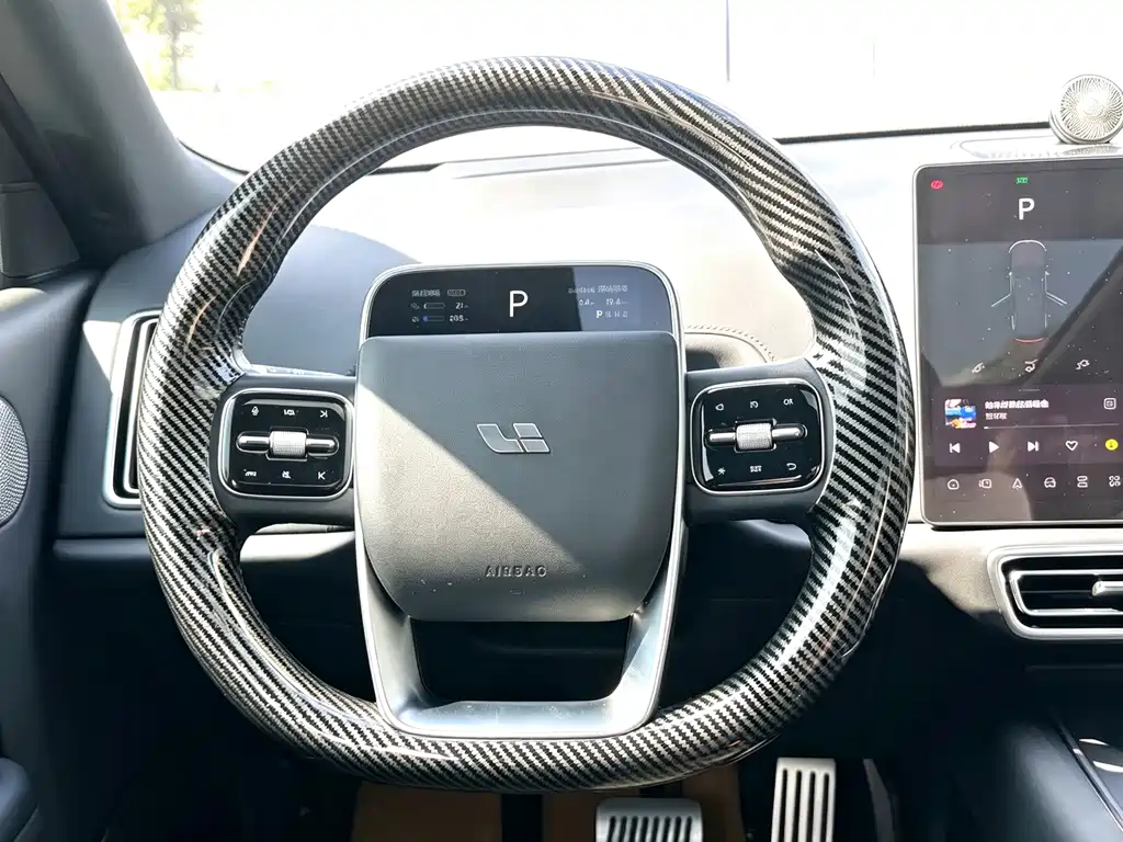 Li Auto Li L9 — миниатюра 17
