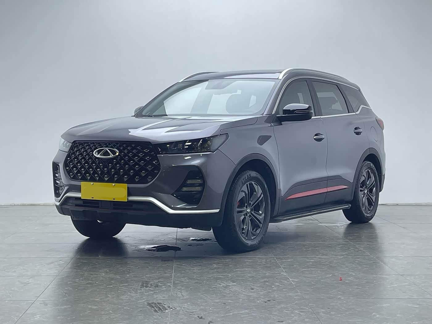 CHERY Tiggo 7 1.5 л 2023 г. Чёрный, пробег 26300 км