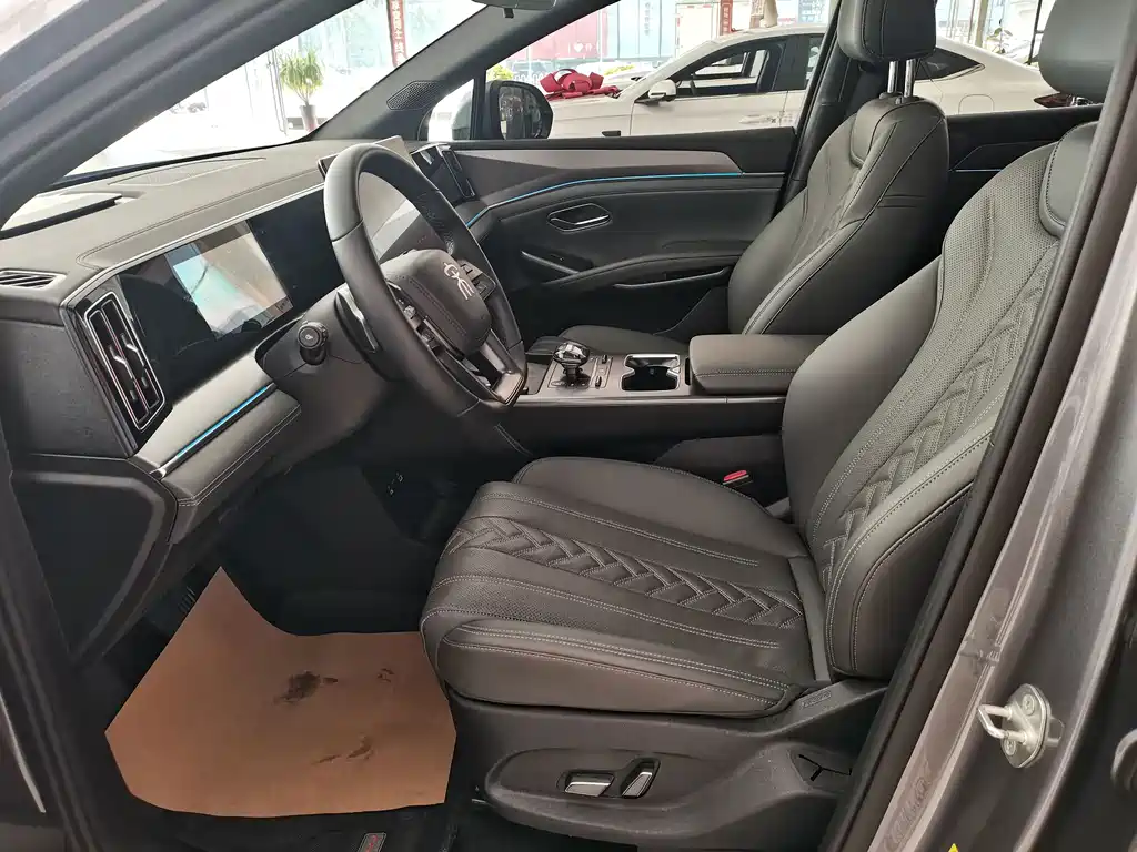 BYD L DM-i — миниатюра 8