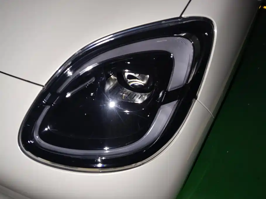 Wuling MINIEV — миниатюра 5