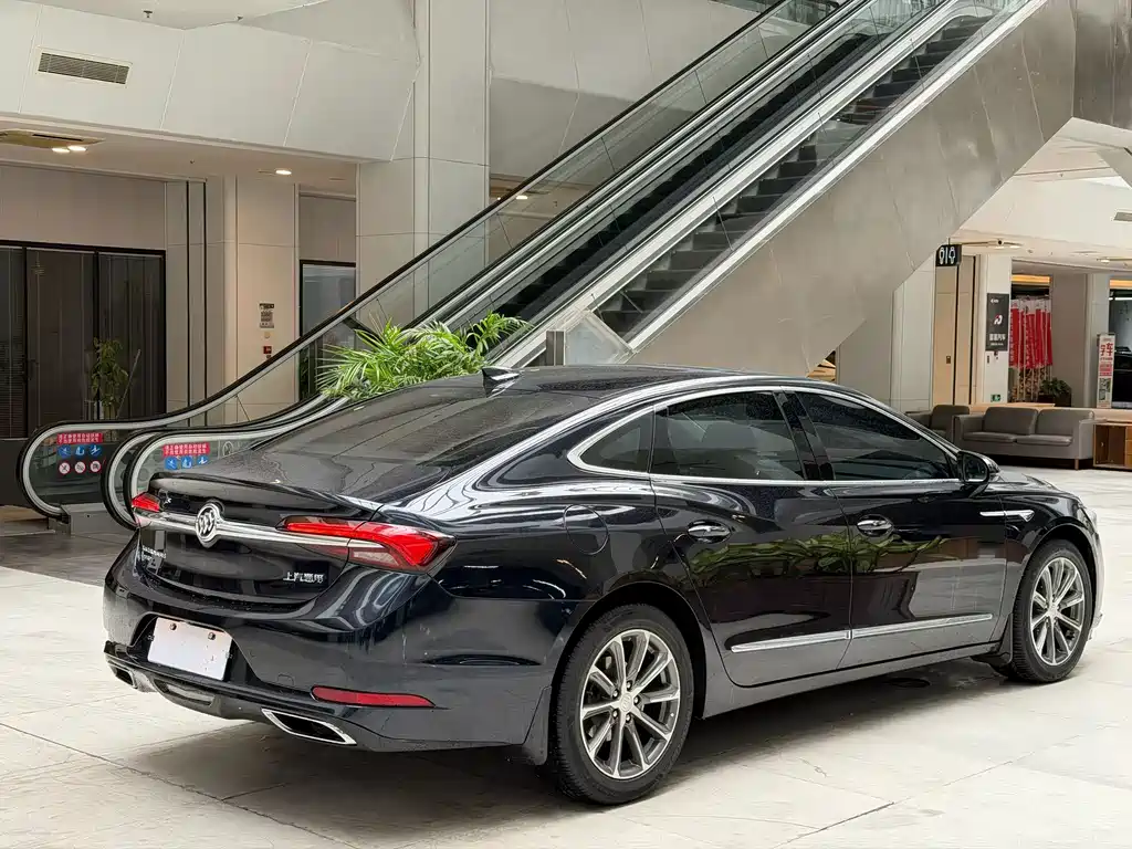 Buick LaCrosse — миниатюра 6