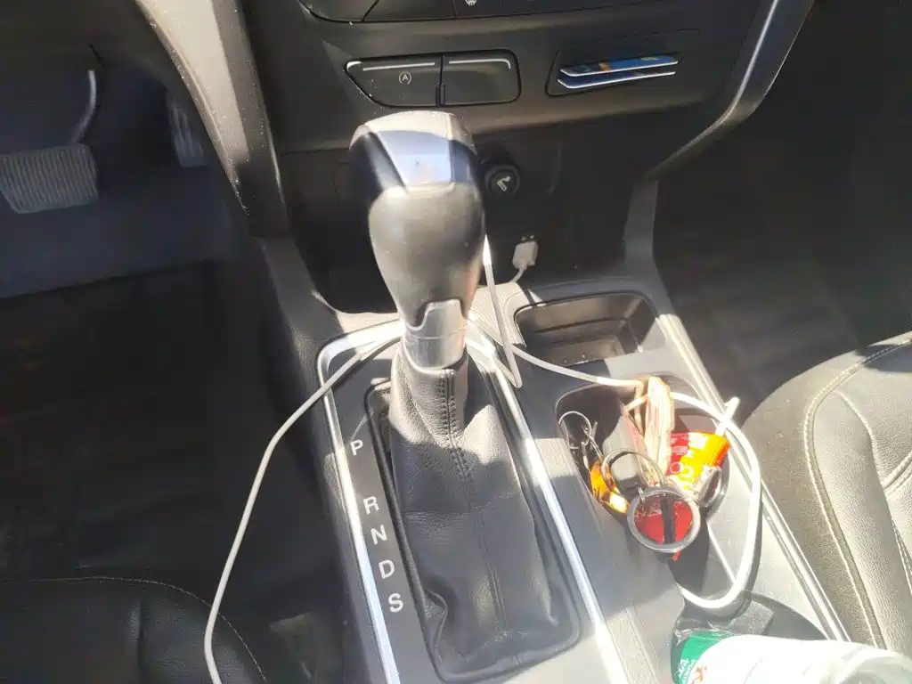 Ford Kuga — миниатюра 15