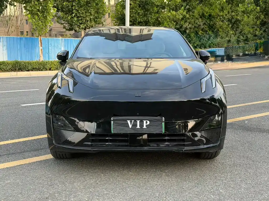 Lynk & Co Z20 — миниатюра 2
