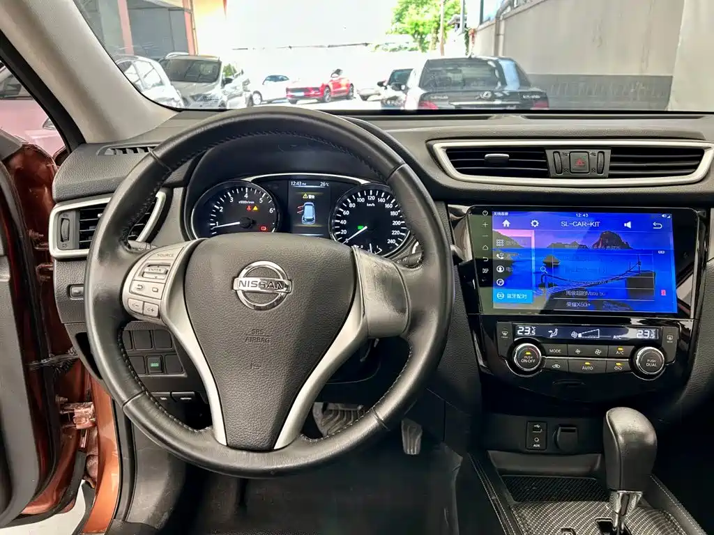 Nissan X-Trail — миниатюра 12